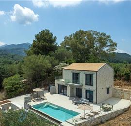  3 bedroom stone villa with pool & seaview, near Acharavi, sleeps 6